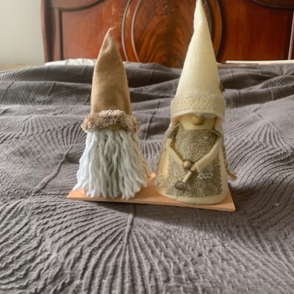 Spring Gnomes - Picture 6 of 6